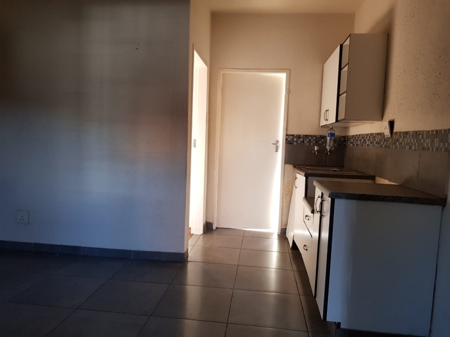 1 Bedroom Property for Sale in Rustenburg Central North West